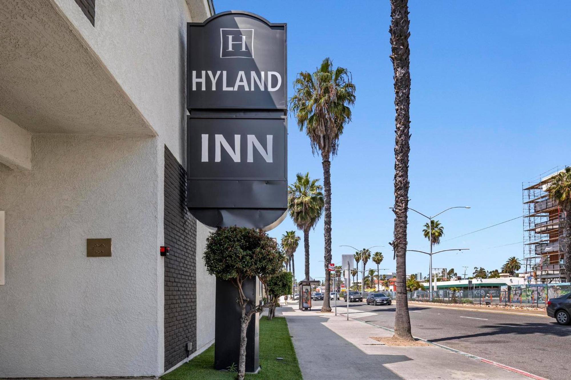 Hyland Inn Long Beach Exterior photo
