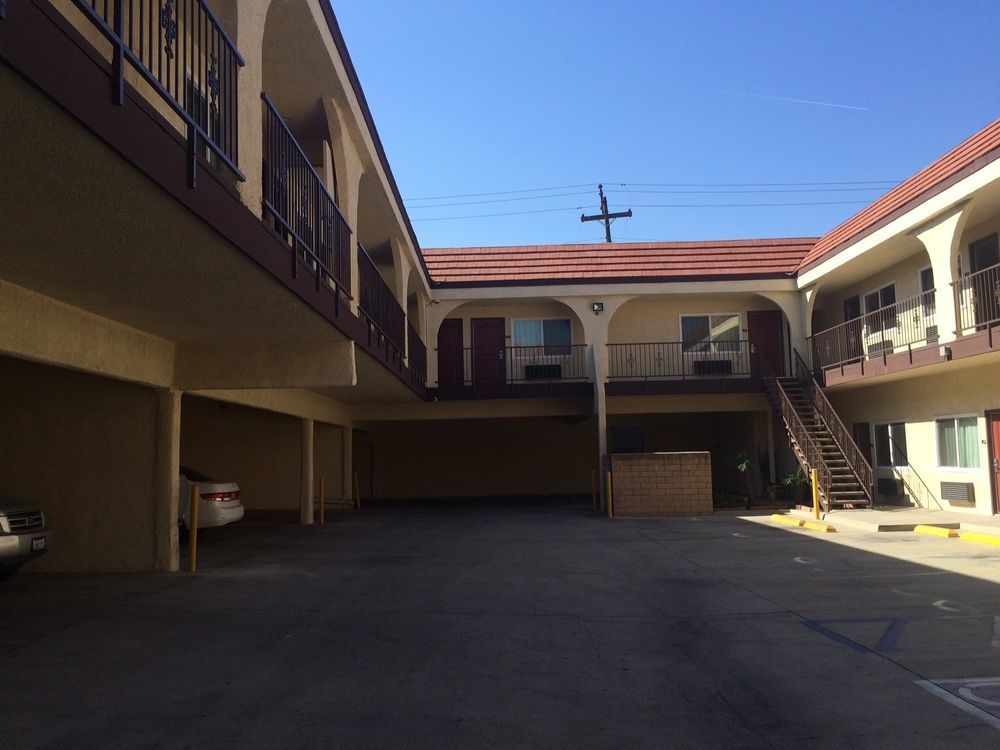 Hyland Inn Long Beach Exterior photo
